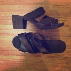 Super cute slide in sandals